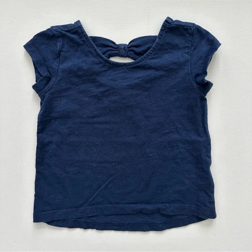 OshKosh Toddler Girl Short Sleeve Tee Size 12-18 Months